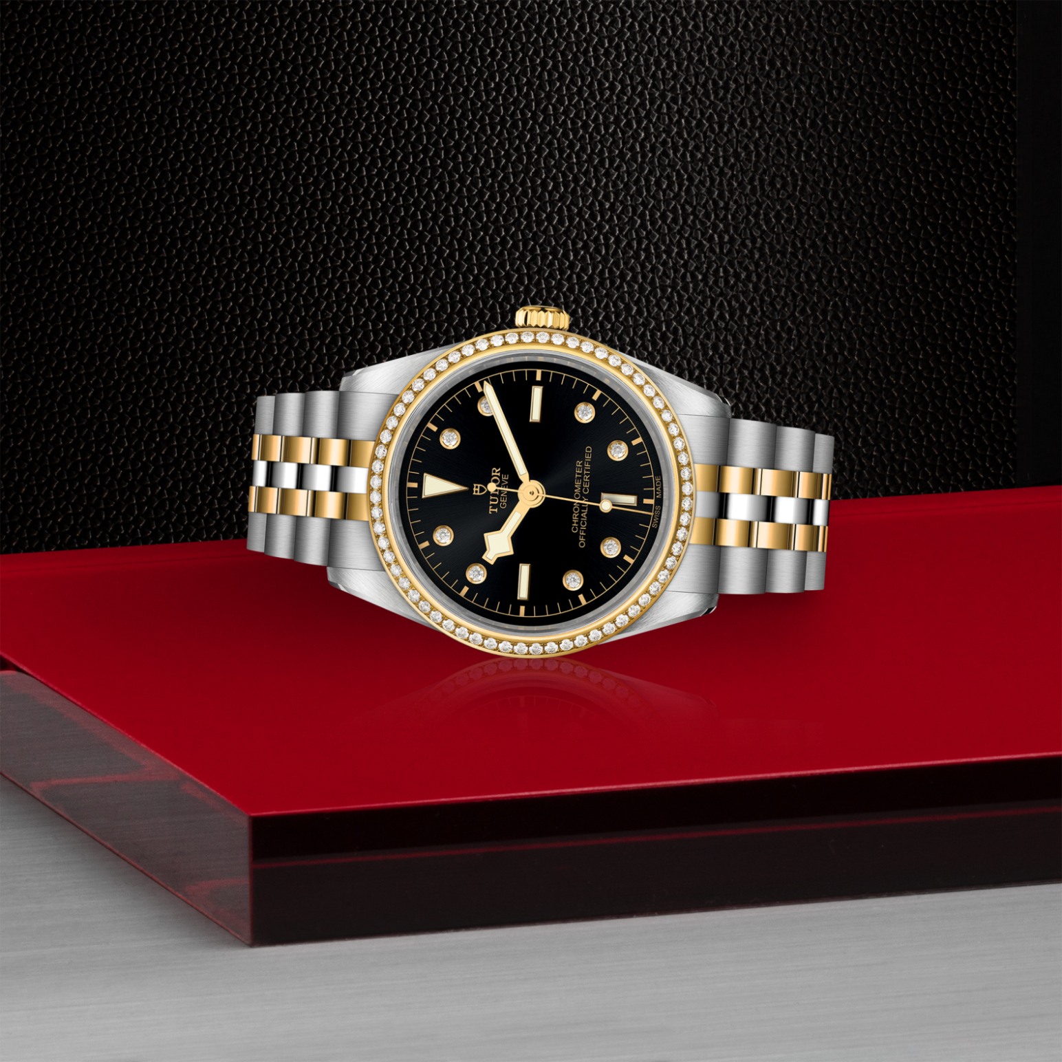 Tudor BLACK BAY ONE 36 S&GM79653-0005 - Verga 1947