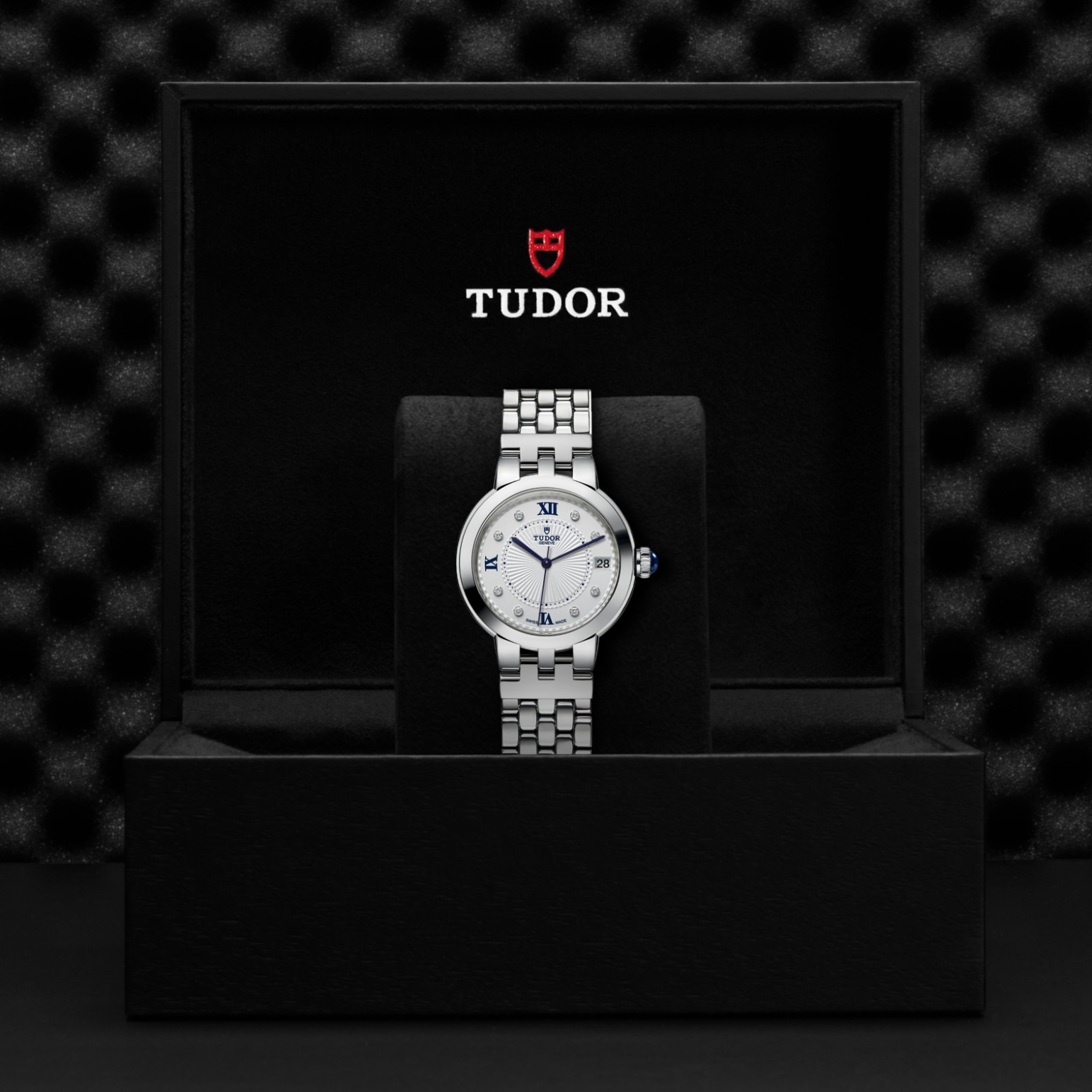 Tudor CLAIR DE ROSEM35800-0004 - Verga 1947